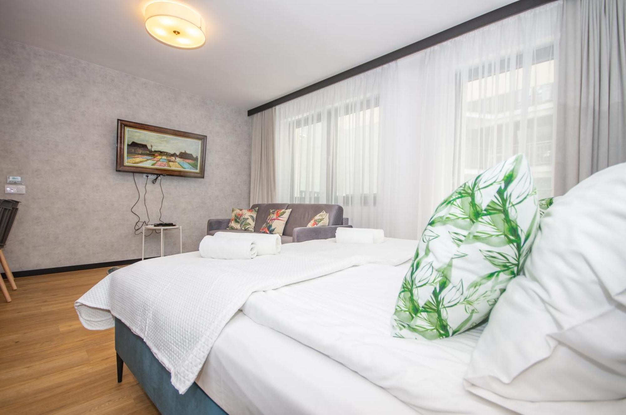 Inpoint Apartments G15 Near Old Town & Kazimierz District & Parking Option Krakov Pokoj fotografie